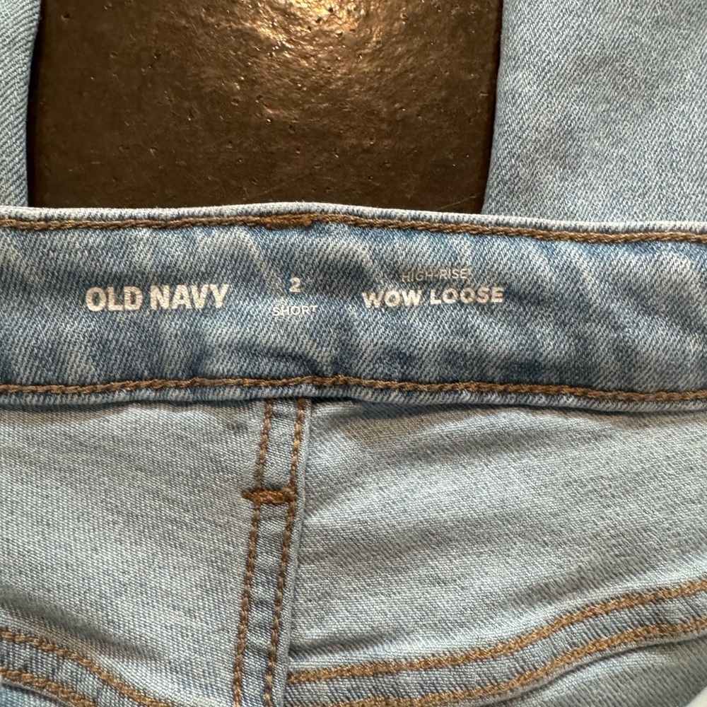 High Rise Loose Fitting Jeans - Picture 7 of 11